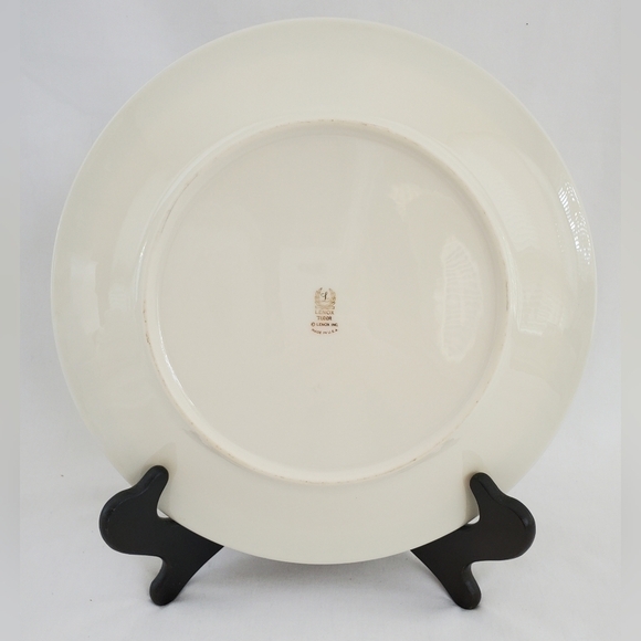 RARE and Discontinued Lenox Tudor Dinner Plate - Picture 2 of 5